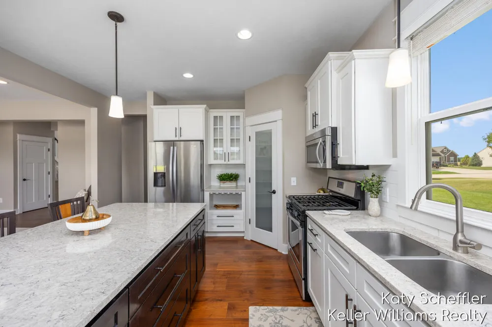 4109 Boulder View Drive NE Belmont, MI 49306