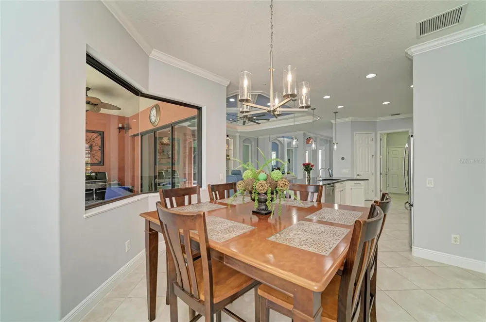 545 MAST DRIVE Bradenton, FL 34208
