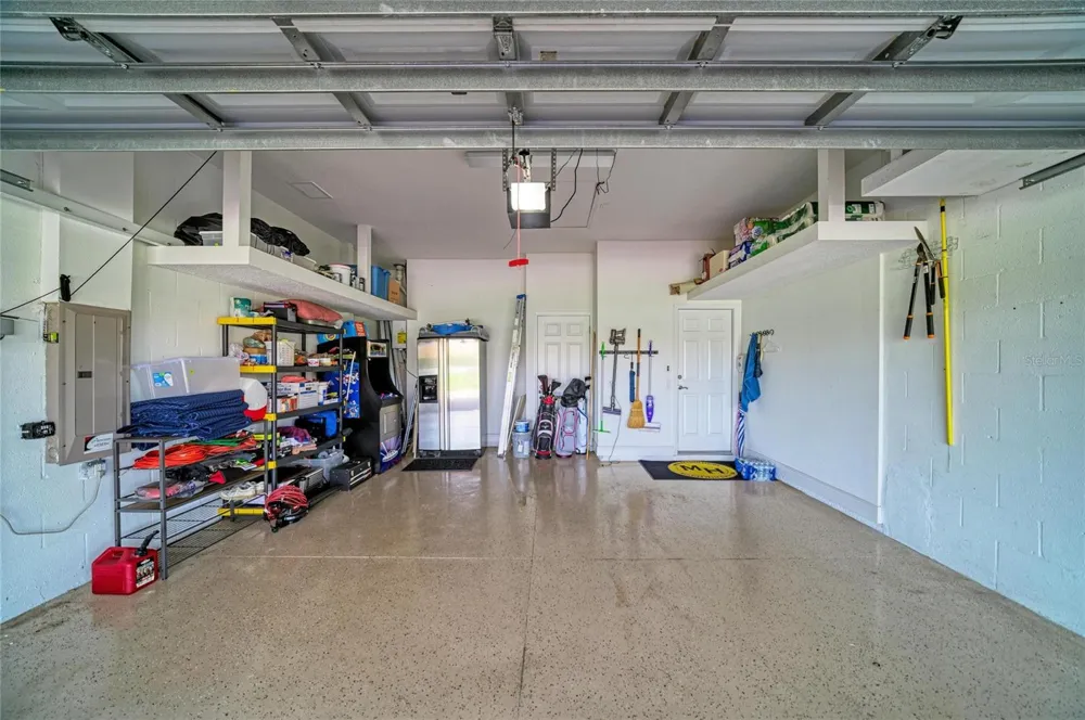 545 MAST DRIVE Bradenton, FL 34208