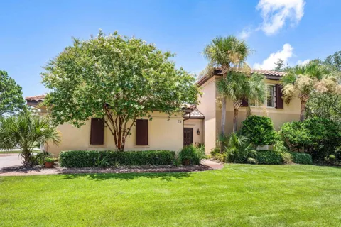 25 Garnet Place