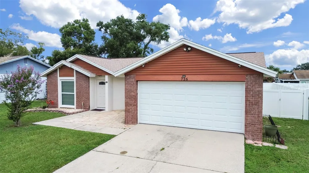 726 STILLVIEW CIRCLE Brandon, FL 33510