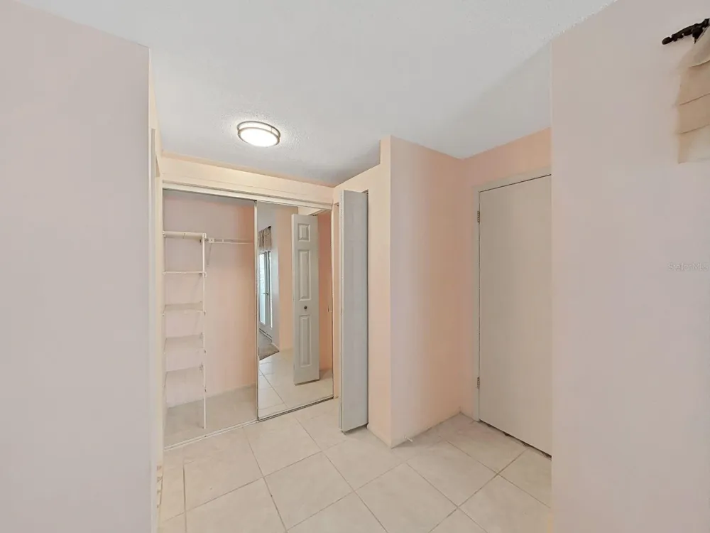 726 STILLVIEW CIRCLE Brandon, FL 33510