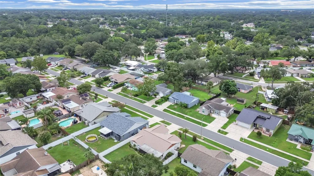 726 STILLVIEW CIRCLE Brandon, FL 33510