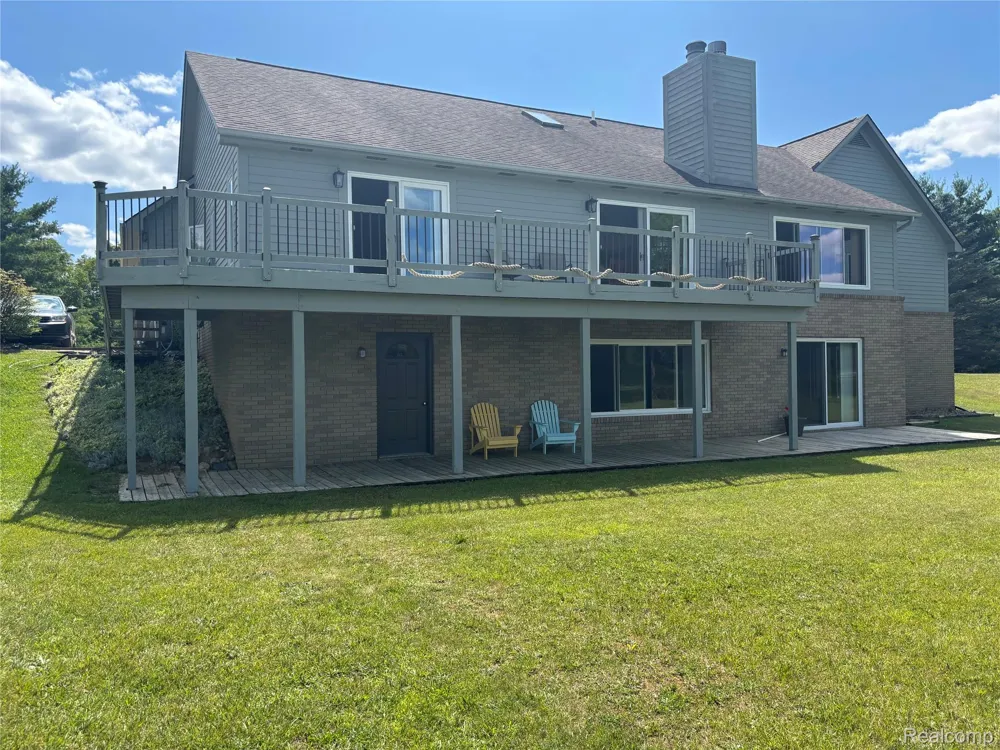 725 S Sashabaw Road Brandon Charter Township, MI 48462