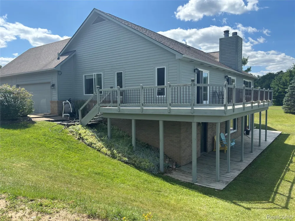 725 S Sashabaw Road Brandon Charter Township, MI 48462