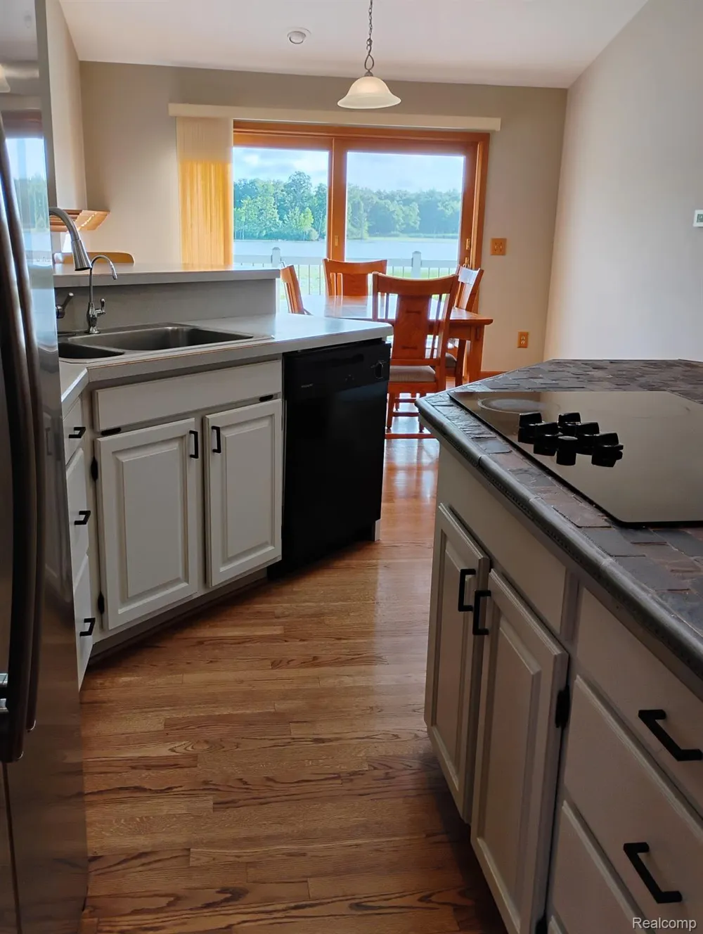 725 S Sashabaw Road Brandon Charter Township, MI 48462