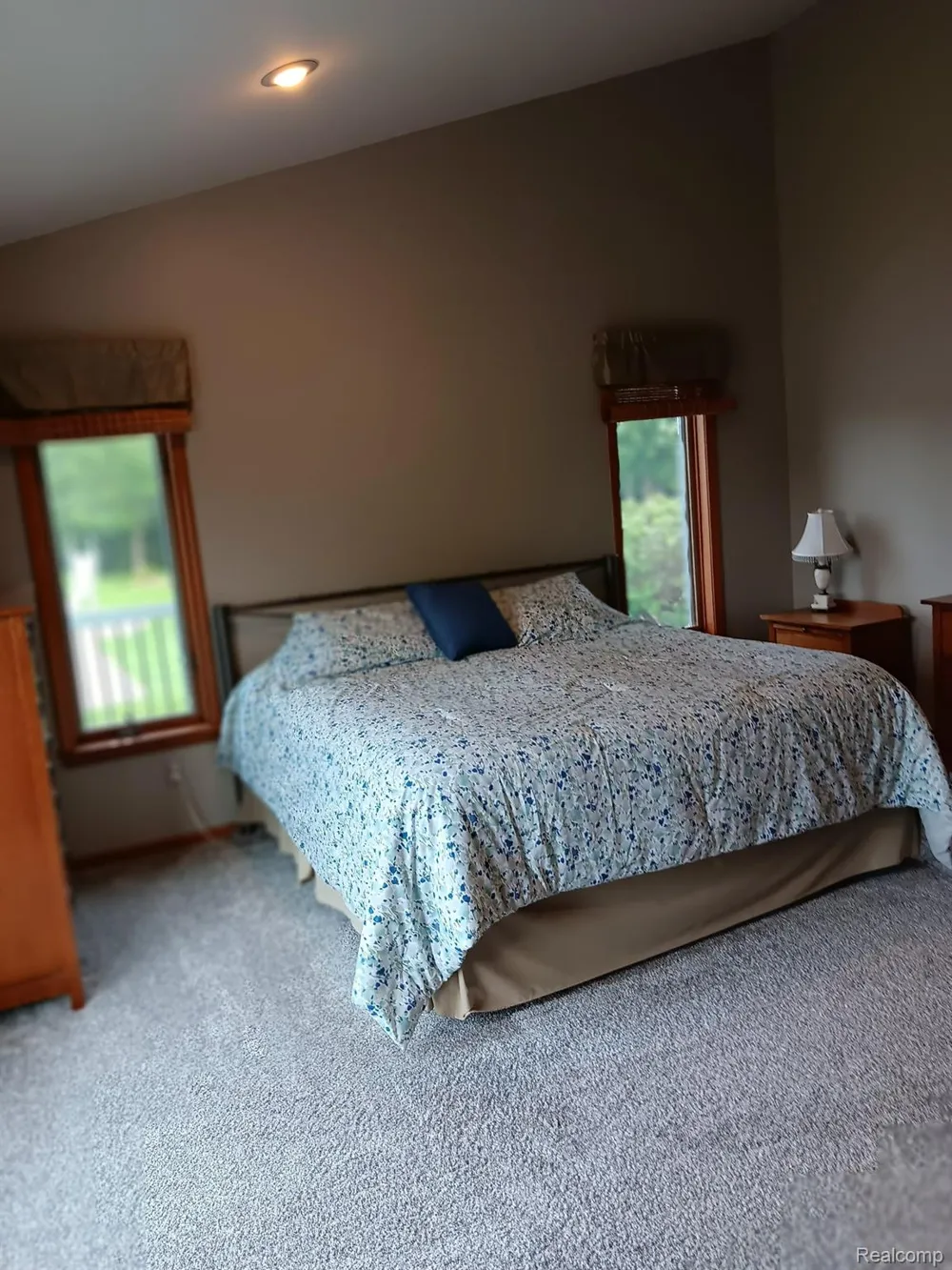 725 S Sashabaw Road Brandon Charter Township, MI 48462