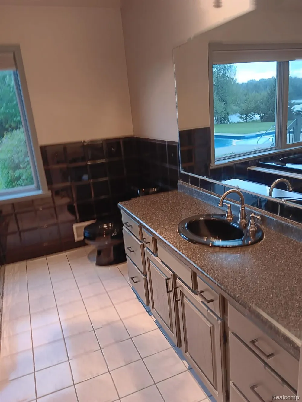 725 S Sashabaw Road Brandon Charter Township, MI 48462