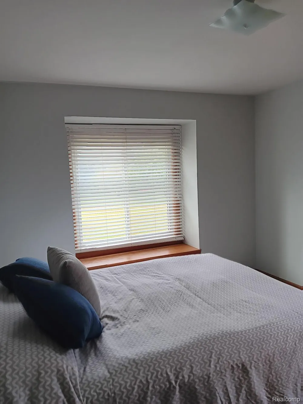 725 S Sashabaw Road Brandon Charter Township, MI 48462
