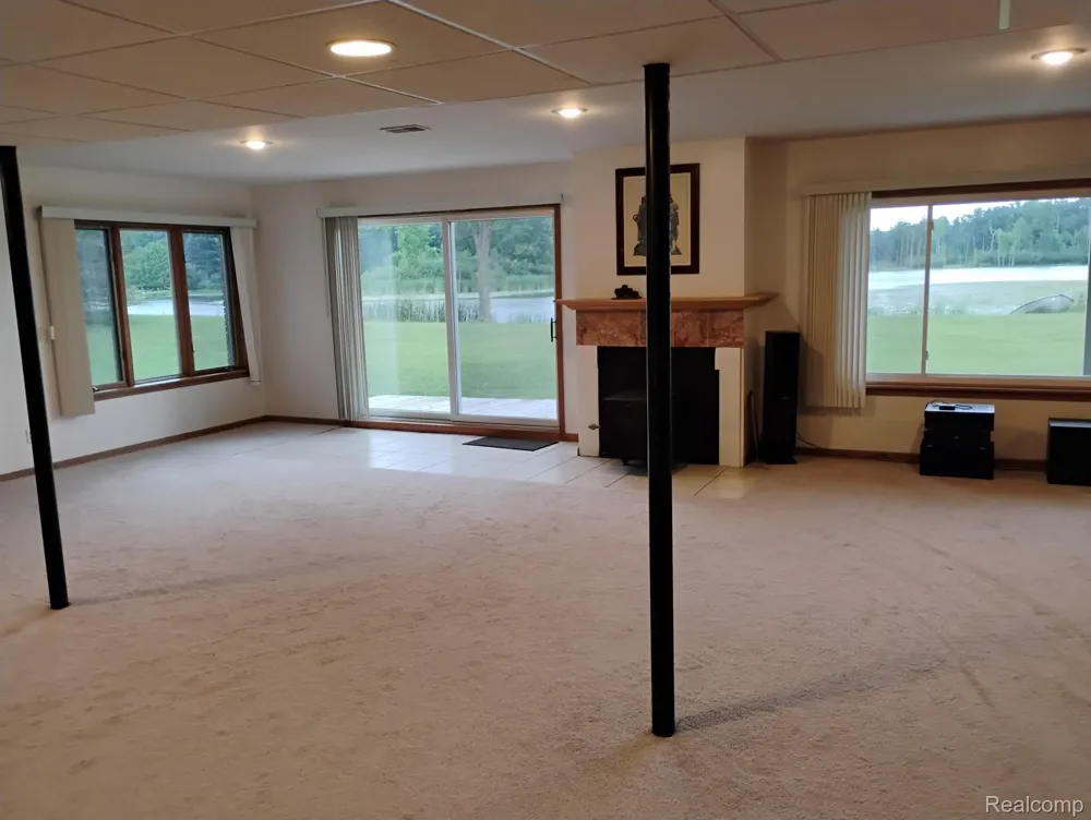 725 S Sashabaw Road Brandon Charter Township, MI 48462