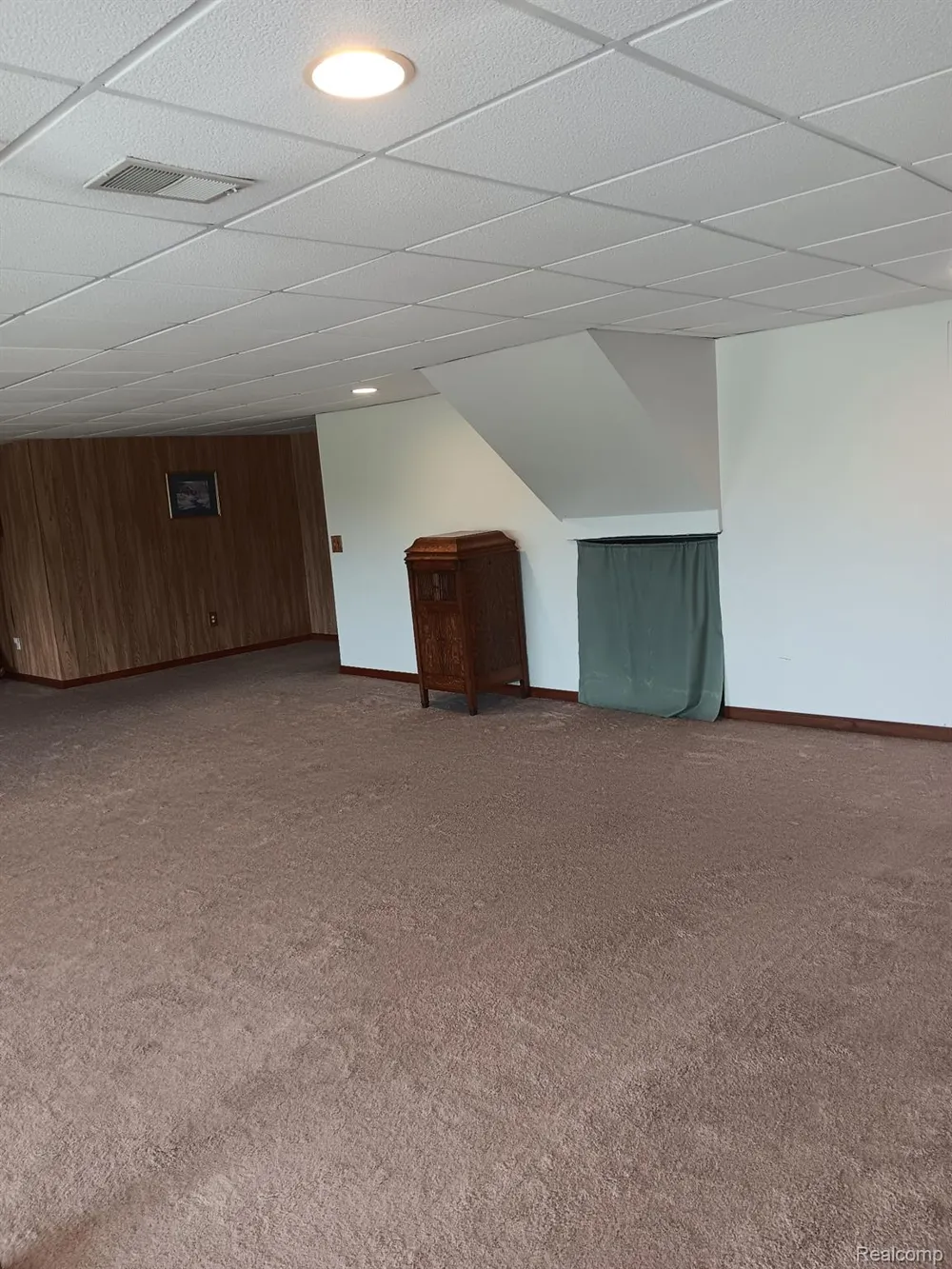 725 S Sashabaw Road Brandon Charter Township, MI 48462