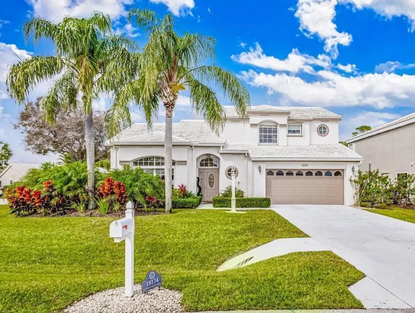 18174 SE Fairview Circle Tequesta, FL 33469