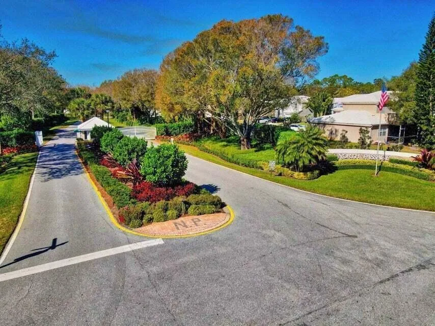 18174 SE Fairview Circle Tequesta, FL 33469