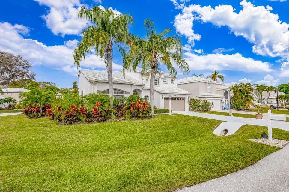 18174 SE Fairview Circle Tequesta, FL 33469