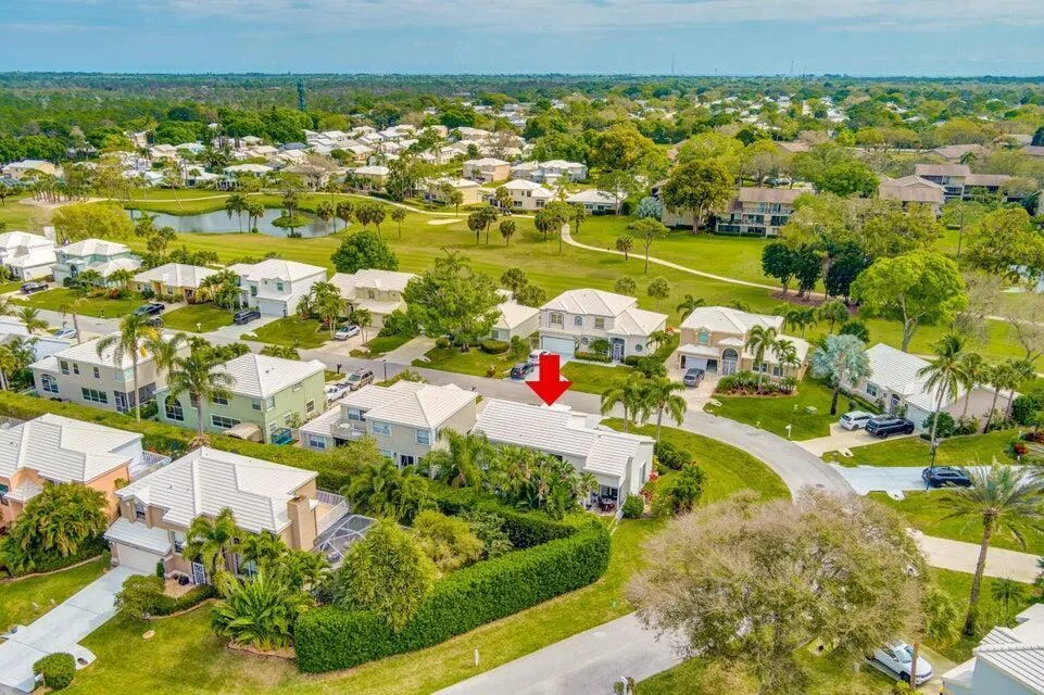 18174 SE Fairview Circle Tequesta, FL 33469