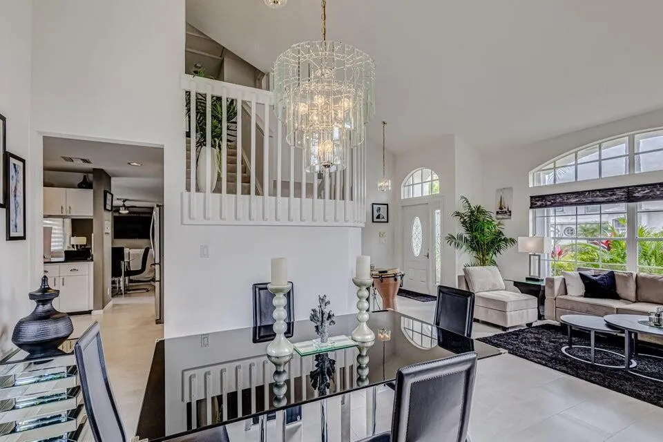18174 SE Fairview Circle Tequesta, FL 33469