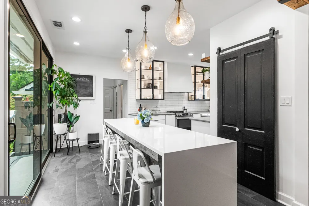 113 Pine Lakes AVE Savannah, GA 31405