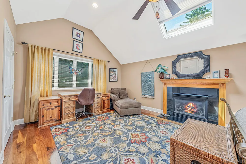 24 Luther Place Huntington Station, NY 11746