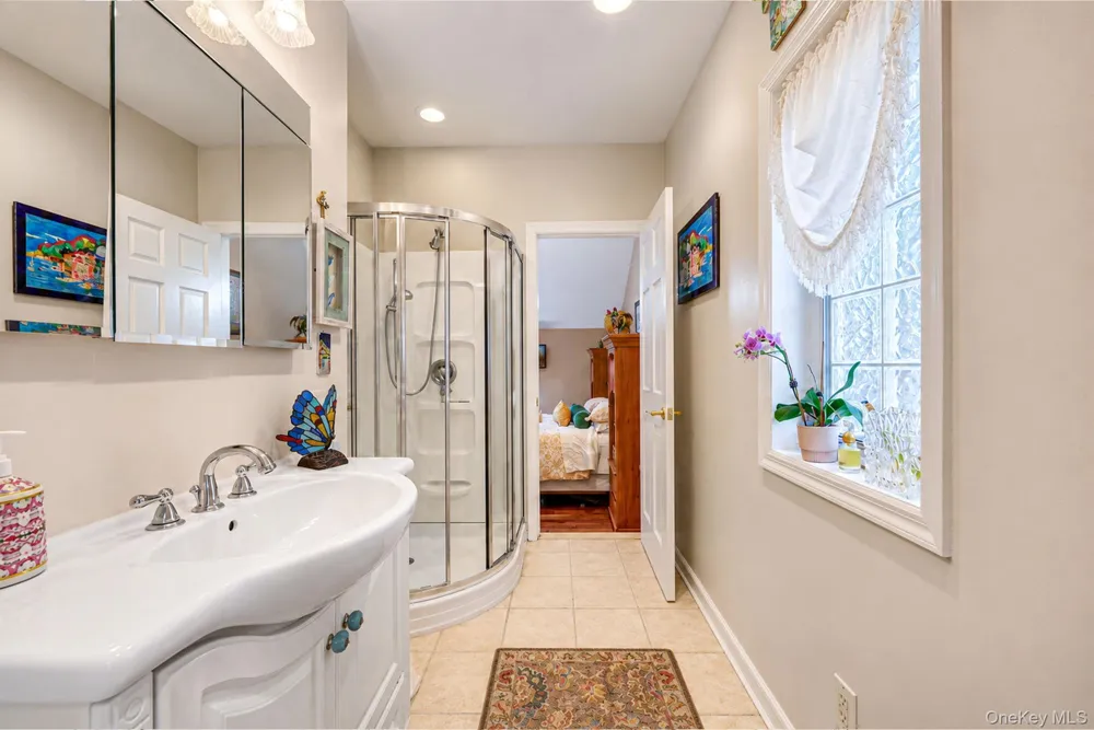 24 Luther Place Huntington Station, NY 11746