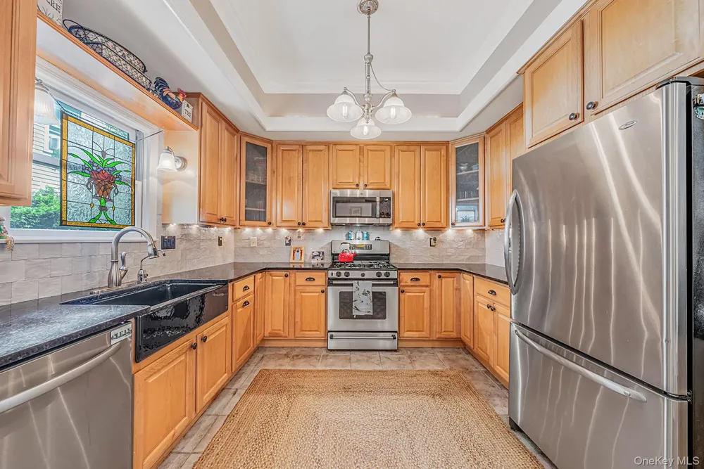 24 Luther Place Huntington Station, NY 11746