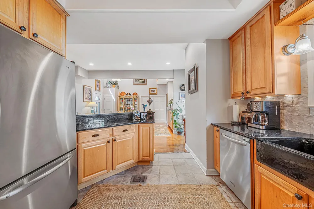 24 Luther Place Huntington Station, NY 11746