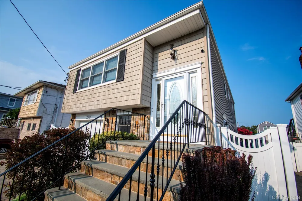 3345 Parkway Drive Baldwin, NY 11510