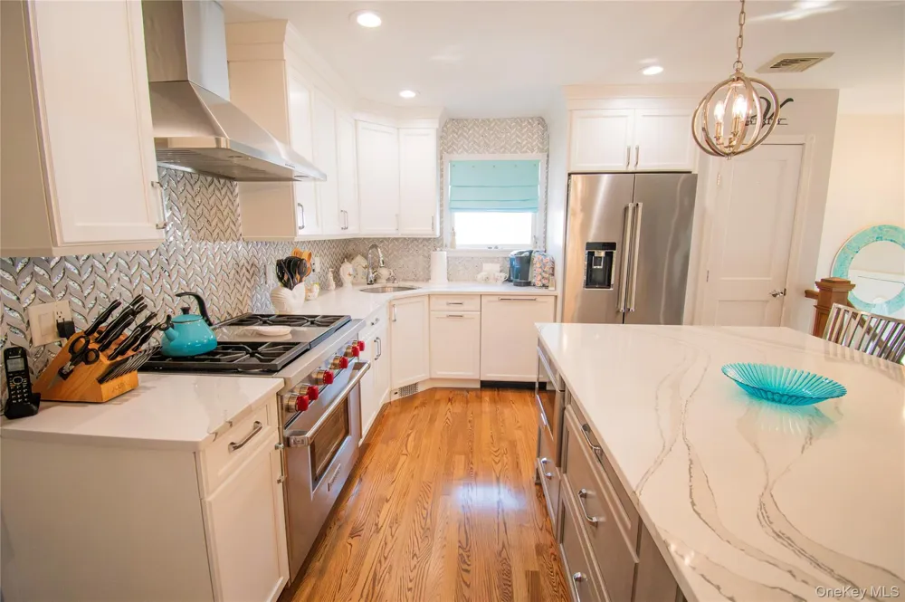 3345 Parkway Drive Baldwin, NY 11510