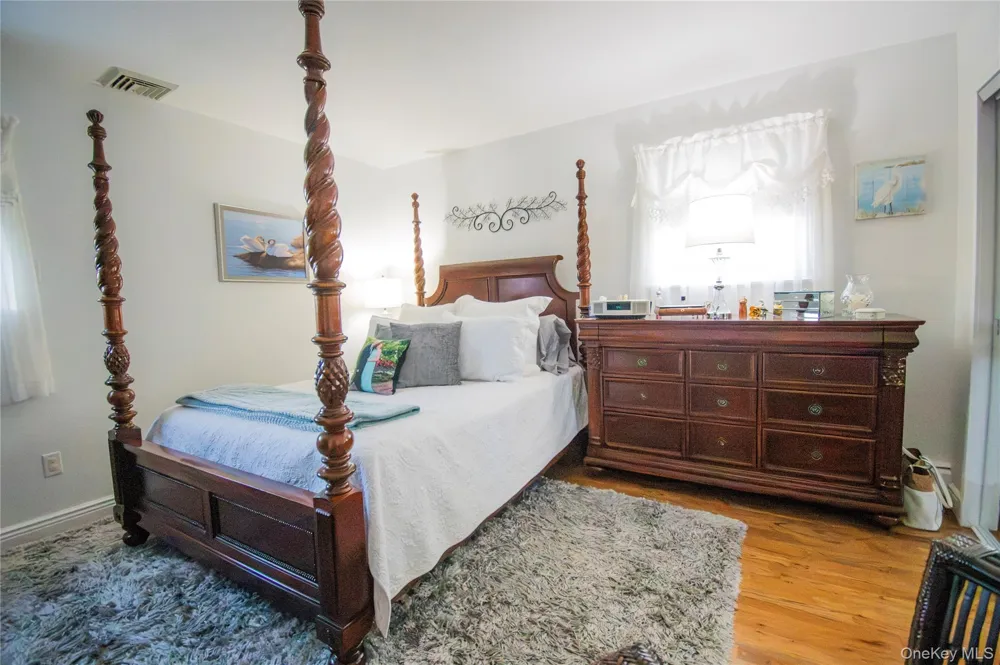3345 Parkway Drive Baldwin, NY 11510