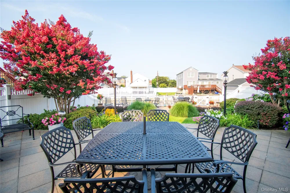 3345 Parkway Drive Baldwin, NY 11510