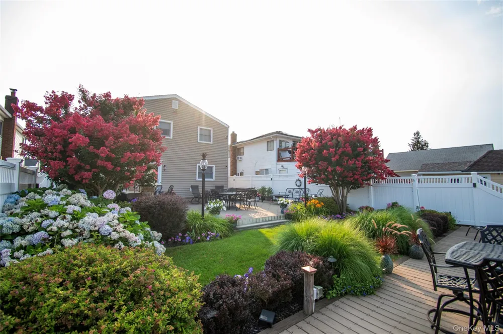 3345 Parkway Drive Baldwin, NY 11510