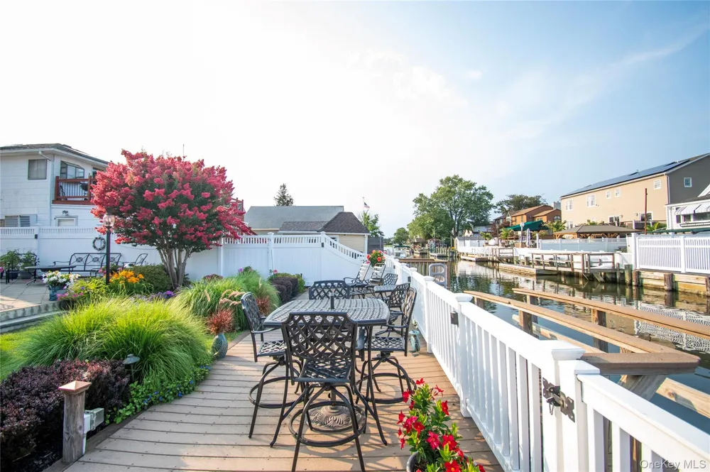 3345 Parkway Drive Baldwin, NY 11510