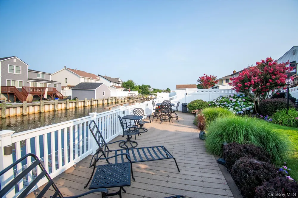 3345 Parkway Drive Baldwin, NY 11510