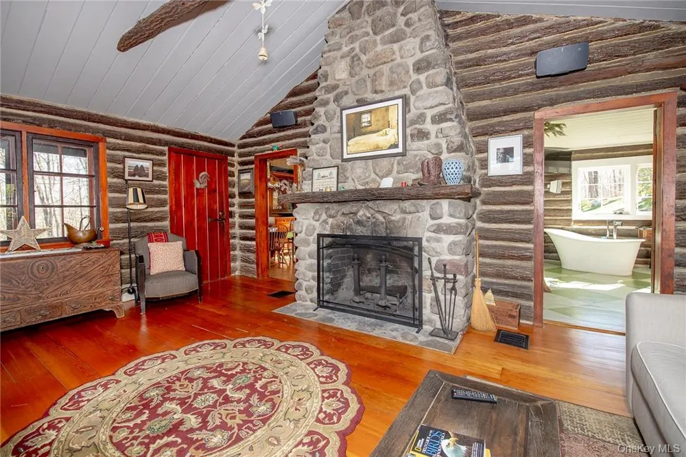 892 Duell Road Stanfordville, NY 12581
