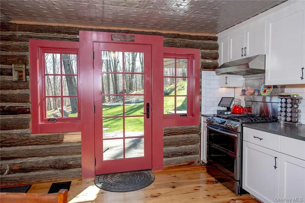 892 Duell Road Stanfordville, NY 12581