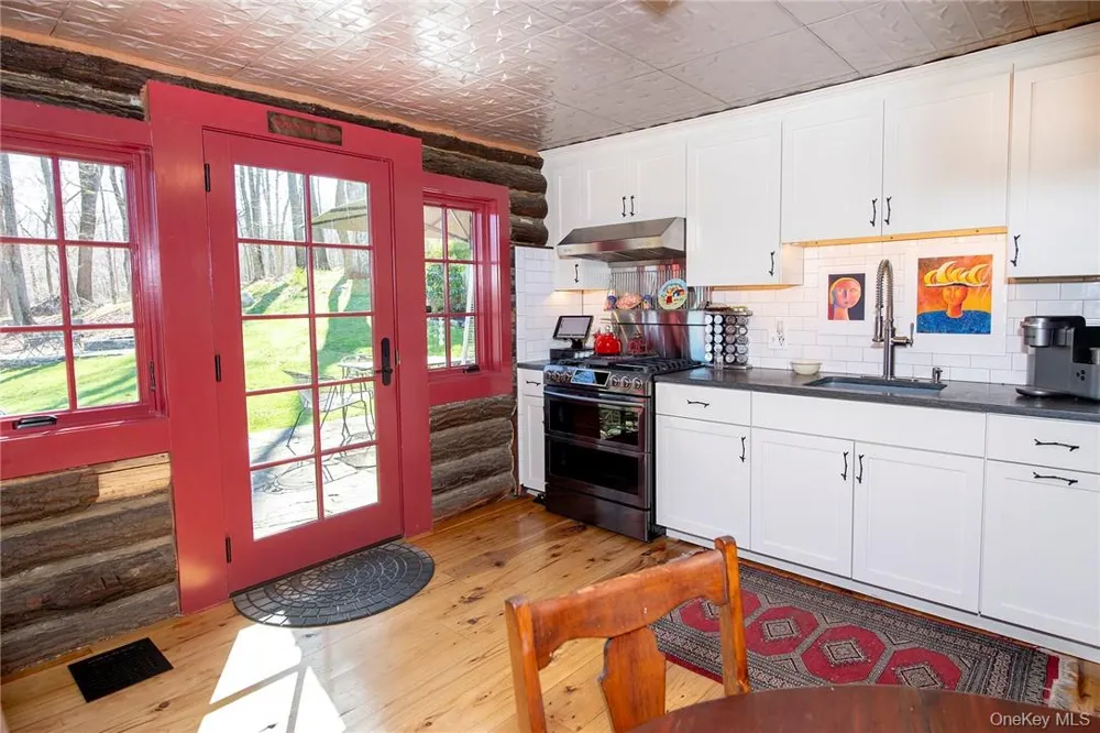 892 Duell Road Stanfordville, NY 12581