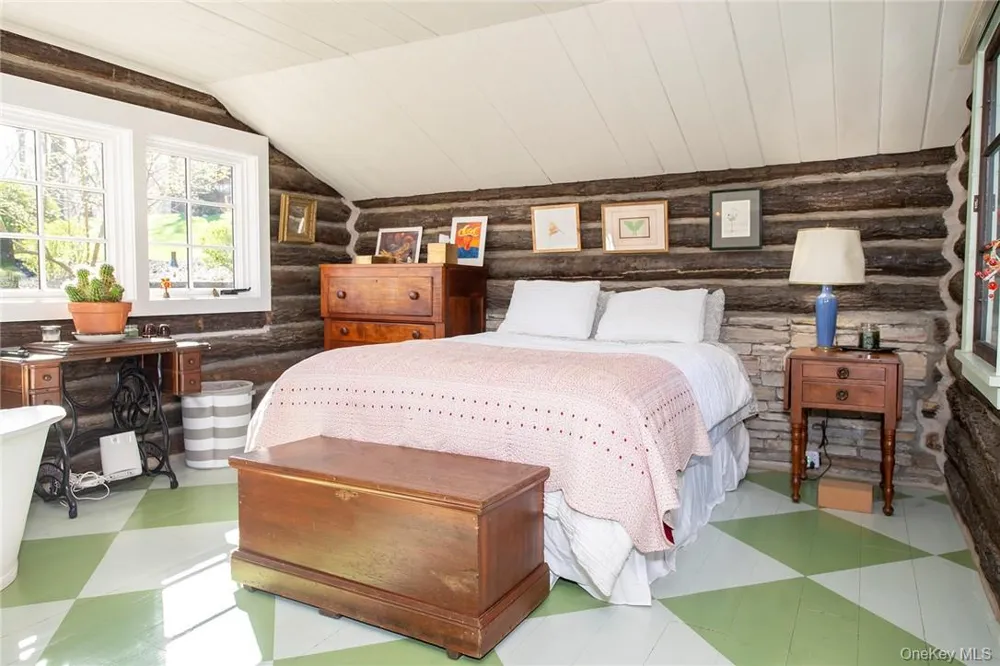 892 Duell Road Stanfordville, NY 12581