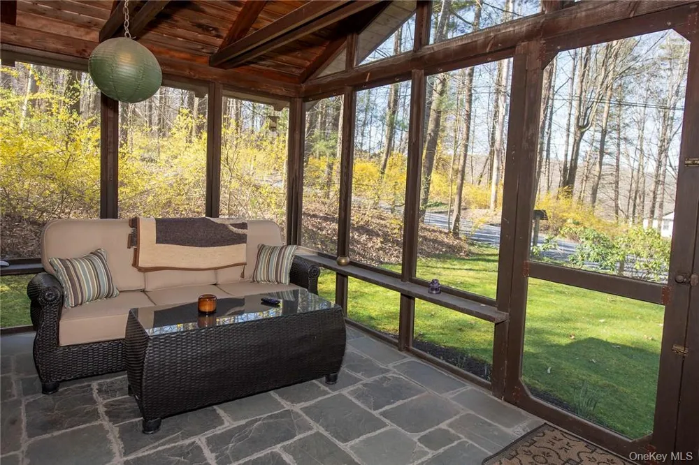892 Duell Road Stanfordville, NY 12581