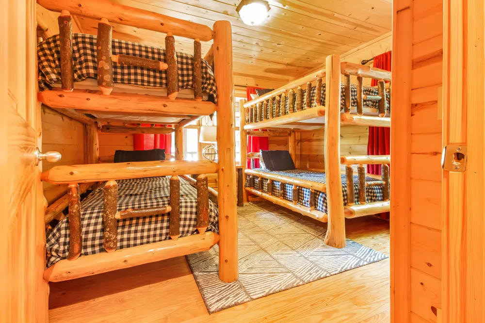 3561 Kingfisher Cove Drive #1 Saugatuck, MI 49453
