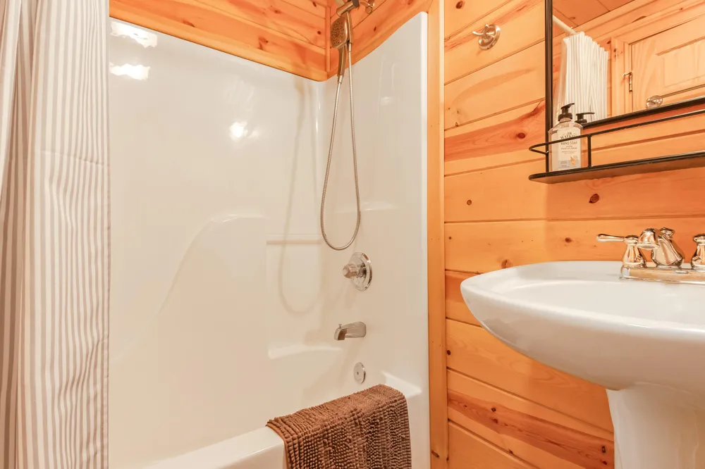 3561 Kingfisher Cove Drive #1 Saugatuck, MI 49453