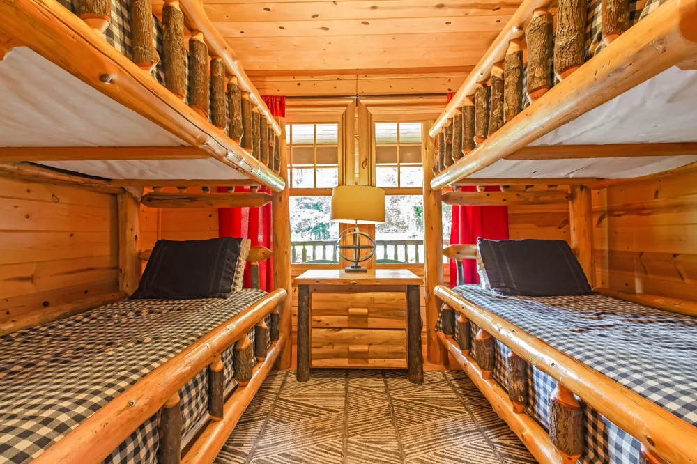 3561 Kingfisher Cove Drive #1 Saugatuck, MI 49453