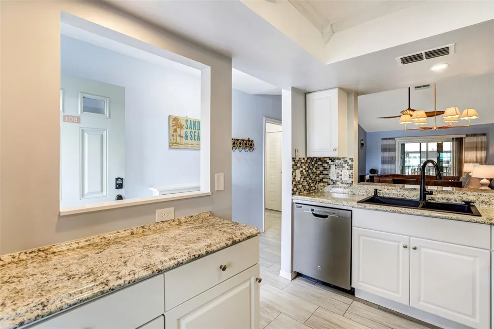 460 S PAULA DRIVE #108 Dunedin, FL 34698