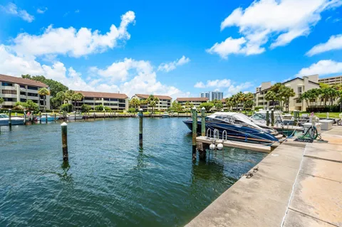 1125 E Marine Way E #J3l