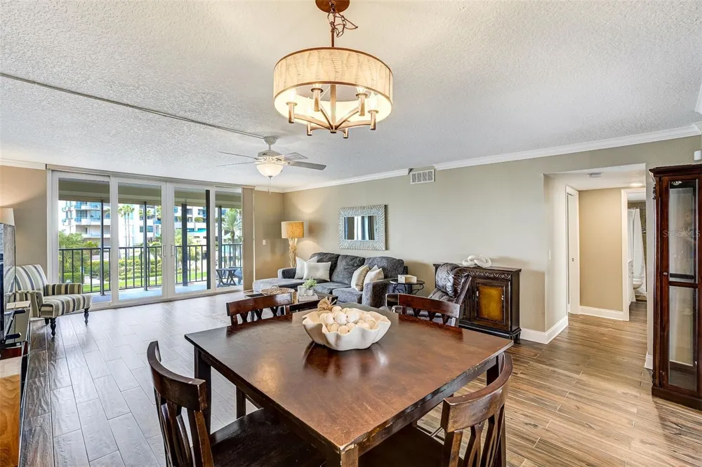 1581 GULF BOULEVARD #203N Clearwater Beach, FL 33767
