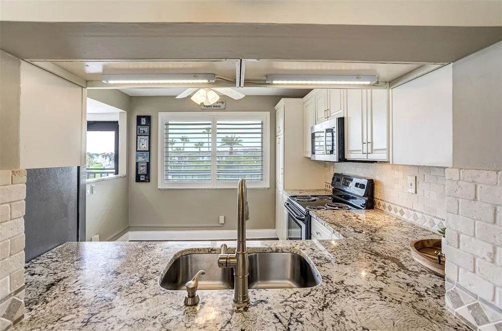 1581 GULF BOULEVARD #203N Clearwater Beach, FL 33767