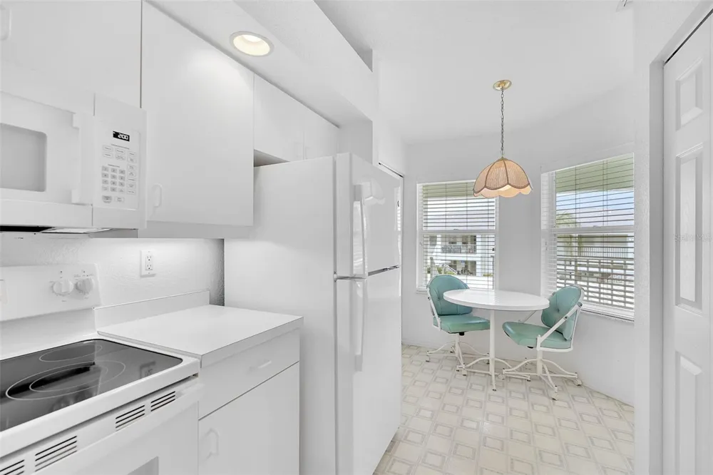 5725 GREENWOOD AVENUE #4201 North Port, FL 34287