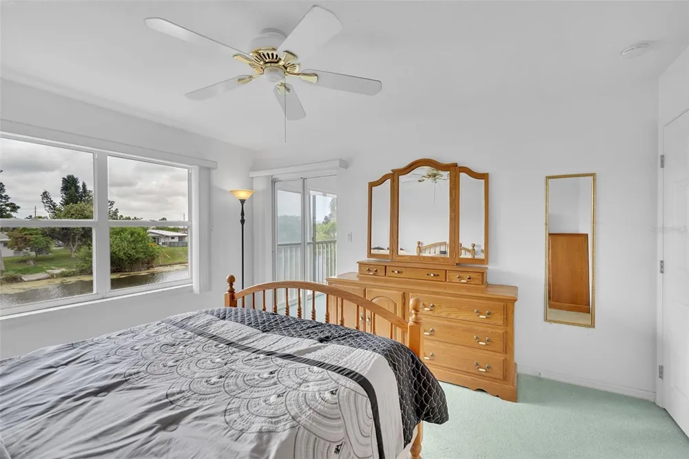 5725 GREENWOOD AVENUE #4201 North Port, FL 34287