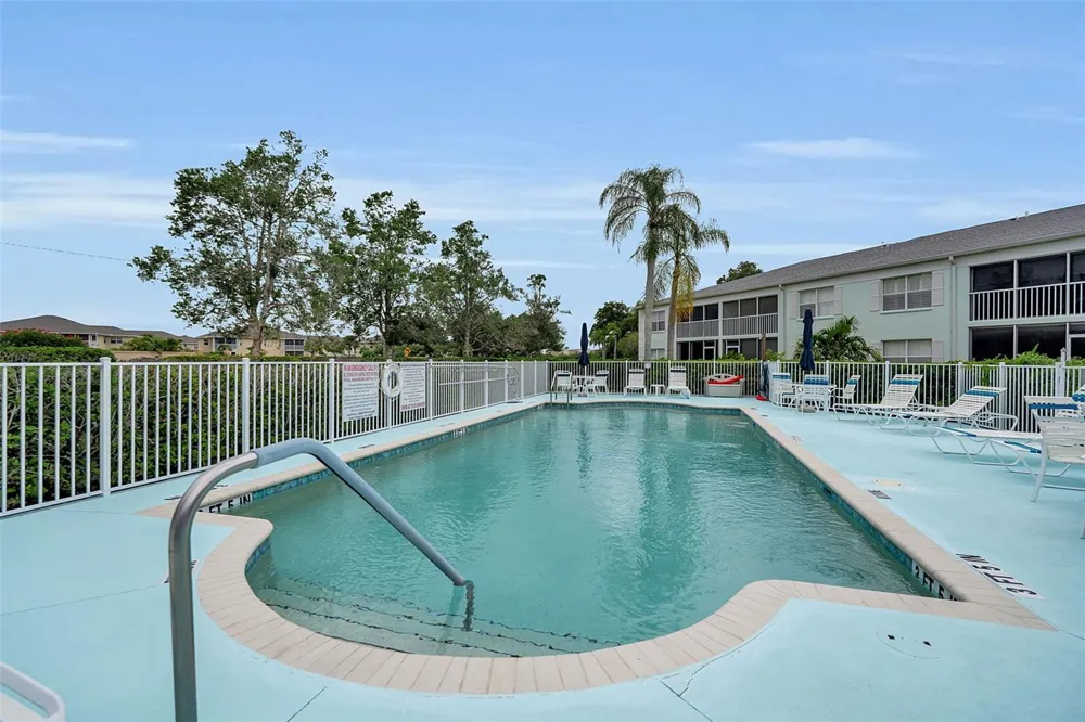 5725 GREENWOOD AVENUE #4201 North Port, FL 34287