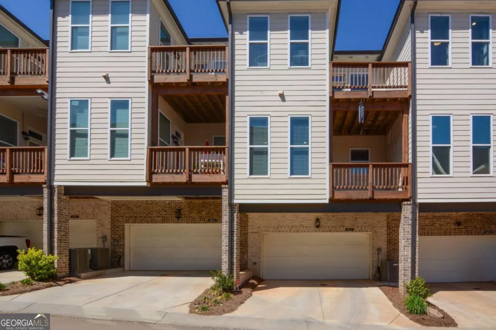 4651 Lanarc DR Peachtree Corners, GA 30092