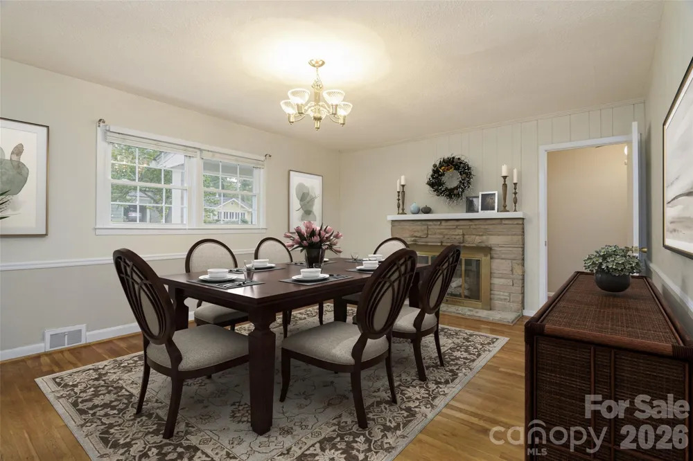 352 Cedar Lane Arden, NC 28704