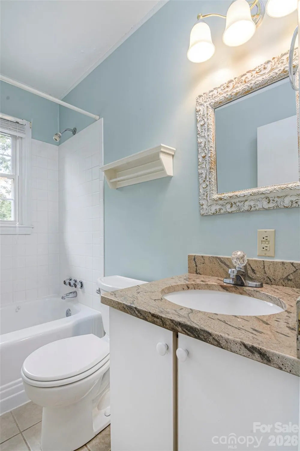 352 Cedar Lane Arden, NC 28704